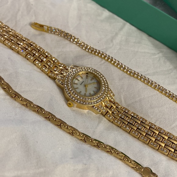 3pc Watch & Bracelet Set - Picture 1 of 10